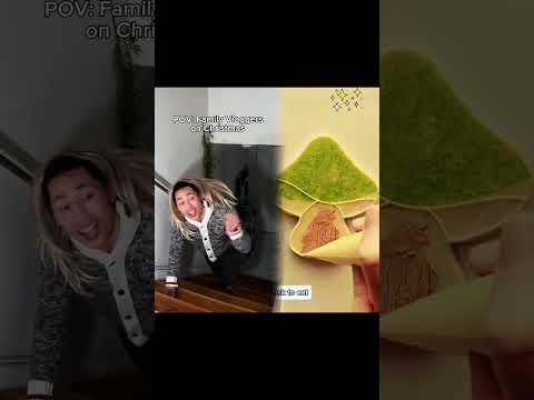 Family Vloggers on Christmas be like ??(ib:??@itsjennalu?)?#comedy?#christmas?#familyvlog