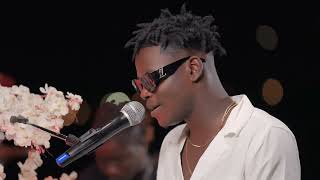LIL DOU - TROP C’EST TROP