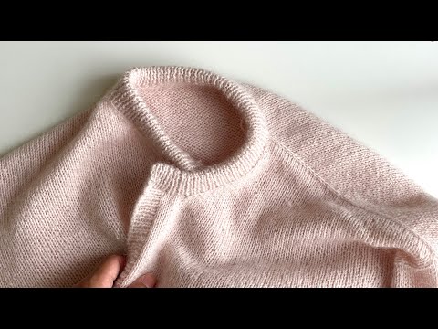 Sewing on the neckband of anywhere cardigan