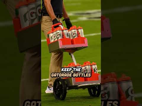 How much do NFL waterboys make?! #shorts