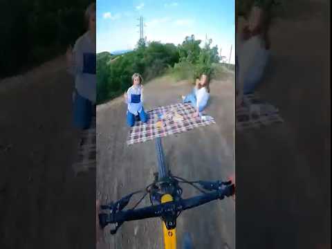 Insane Bike Encounter 😨