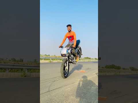 full modified splendor bike stunt video 😱 whatsapp status download #loverssplendor #splendorbike