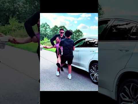 Die Entführung ist misslungen 😂😂😂😂😂 funny tiktok couple: #shorts #short #afif&sanaz