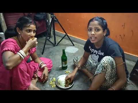 आज हम दोनों की पार्टी चल रही है