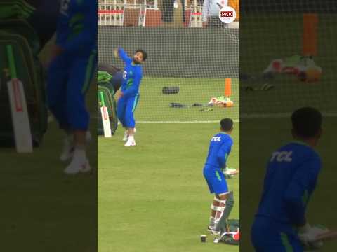 Rizwan bowling to Babar Azam #pakvsnz #babarazam #muhammadrizwan