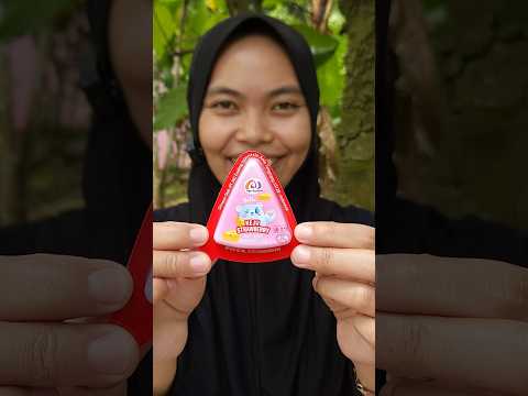 Makan Keju Rasa Stroberi, kejunya malah di minta sama ketua😭