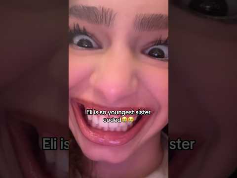 SHE IS THE ✨YOUNGEST✨!😭💓 Like and subscribe! #kalogeras #funny #baddie #triplets #sisters
