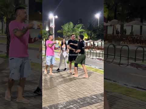 Calma aí, não falei com vocês