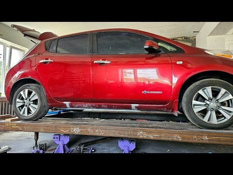 Nissan Leaf . Замена центральной стойки. Часть вторая. Сварочные работы.