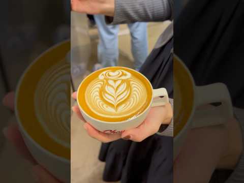 蠻喜歡這杯的 但不知道有沒有適合這個圖的名字？#taiwan #taipei #latteart #coffee #latte #coffee #coffeelover #拉花 #教學