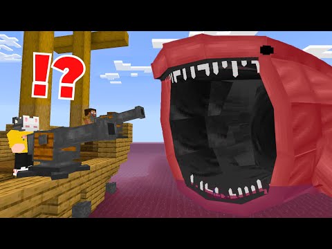 BATTLE SHIP vs SCARY BLOOD BLOOP In Minecraft!