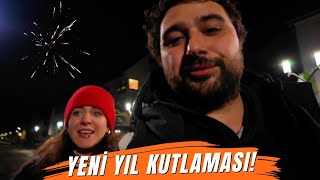 Almanya’da Yılbaşı Gecesi 🇩🇪 | Sokaklarda Havai Fişek Şöleni