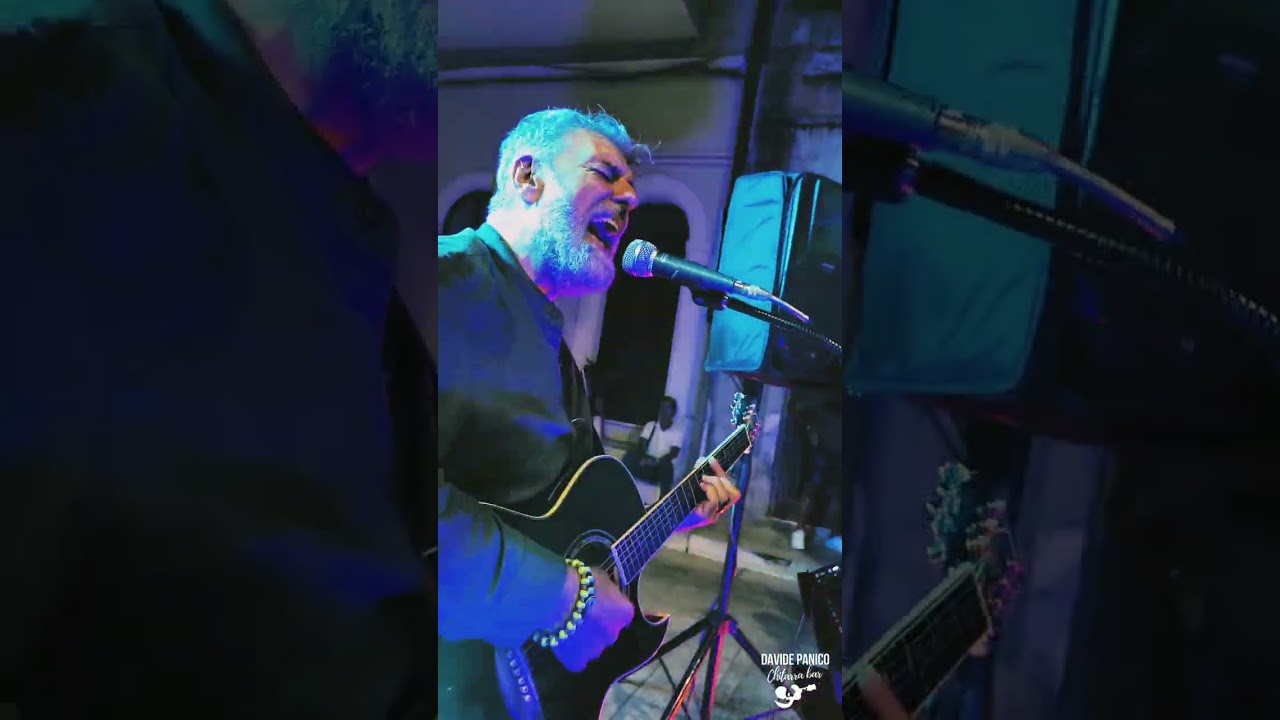 Davide Panico chitarra bar