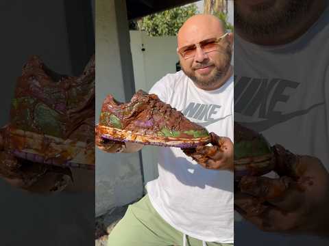 Can Shoelada clean BBQ sauce and Nutella?? #shoedoc #shoelada #chulada #shoecleaner #150bucks #suede