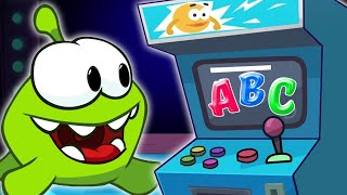 Juega videojuegos del abecedario con Om Nom | Aprende el alfabeto con vídeos educativos para niños