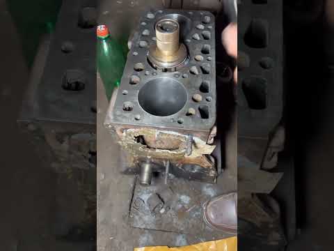 Piston cylinder gap