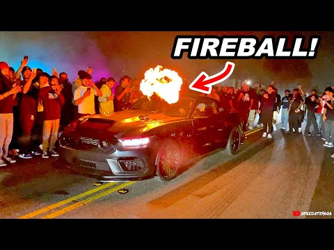 Mustang Shoots Massive Fireballs With 6 Exhaust Pipes!