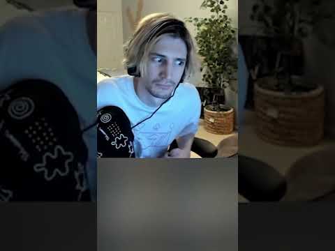 xQc Opens An INCREDIBLY Rare Knife | TDM_Heyzeus