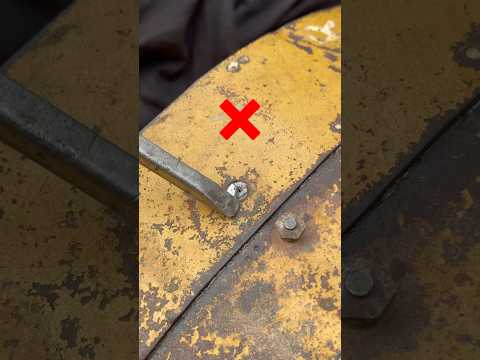 Amazing process to recover broken break oil nipple #brokenbolt#nipple#welding#skills