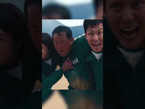 Сон Ки Хун помогает игроку | Игра в кальмара 2 сезон #shorts #фильмы #кино #сериал