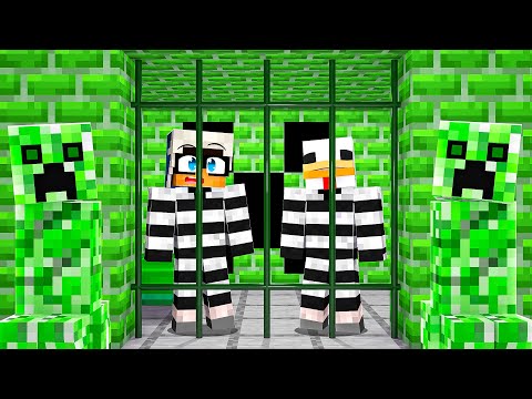 SCAPPIAMO DALLA PRIGIONE DEI CREEPER SU MINECRAFT