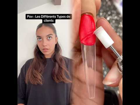 Grosse force à tous ceux qui travaillent en caisse 🙏🏼😭 (j’ai si bien imité les vieux mecs mdrrr)