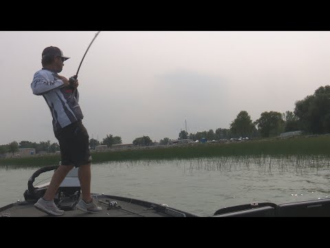 Bass Fishing In The Summertime | Bass Fishing