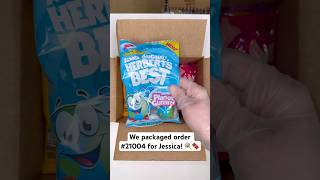We packaged order #21004 for Jessica! 🍭🍫#candy #candyshop #packagingorders #satisfying #sweets
