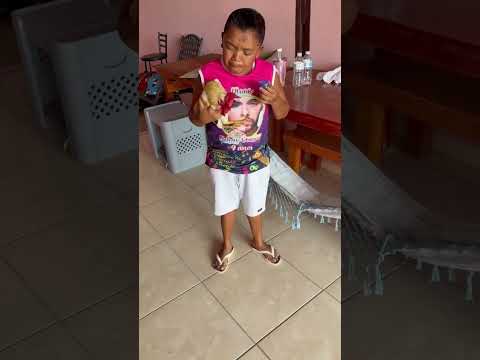 Criança deixa seu pai nervoso ￼