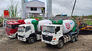 Mobil Truk Molen Cor Mixer Ngecor Jalan Desa, Fuso Hino Isuzu Giga, Mobil Beton Lewat Jalan Desa