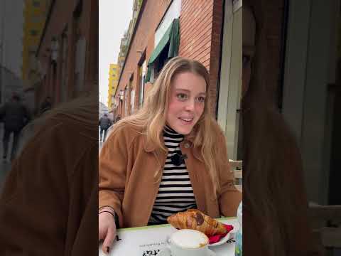 Quando tua cugina viene a Milano e andate al bar a fare colazione ☕️