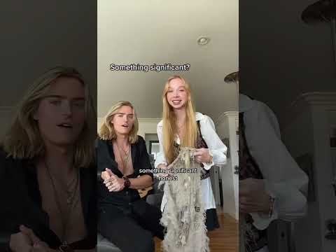 Showing my boyfriend… #relatable #funny #couplethings #shortsvideo #couplegoals TikTok couple