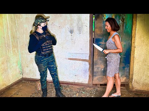 MULH3R APARECE NA FRENTE DA ROSY E FAZ AM3AÇA - SPIRITBOX