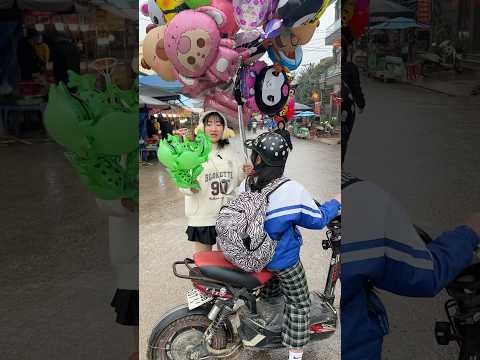 Cô bé bán bóng ngày mưa và cái kết buồn #tuyettuyettv #shortvideo
