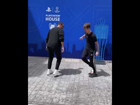 Ronaldo's skills are crazy😲🐐
