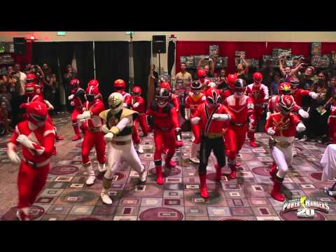 Power Rangers | Power Rangers MEGA Flash Mob at Power Morphicon!