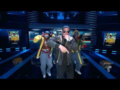 Daddy Yankee - Métele al Perreo  En Vivo Latin Billboards 2021