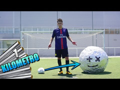 PELOTA DE ALUMINIO DE 1 KILÓMETRO!! Reto de futbol con jeremy #2 [bytarifa]