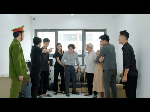 Cô Gái Ném Gạch Vào Đầu Chủ Tịch Vì Lầm Tưởng Là Cướp Và Cái Kết - Tập 862