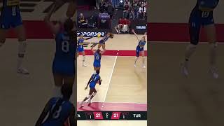 Il punto geniale di Paola Egonu 🧞‍♀️🏐