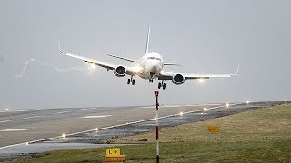 Crosswind Landings - Mayday Mayday (HD)