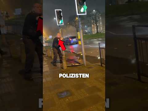 So stoppen Polizisten Autos 🤯 #shorts