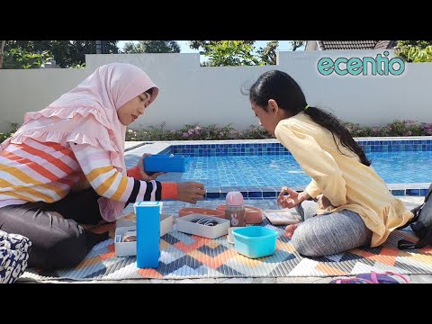 Asyik... Aqilla Piknik di Tepi Kolam Renang Auto Nyebur ♥ Aqilla's Diary