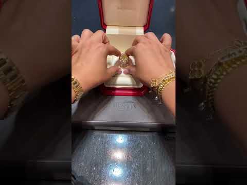 #afghanistan #goldrings #gold #goldbangles #goldset #ismailshahjeweller #goldjewellery #instagram