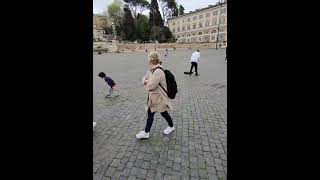 Piazza de Popolo Busker