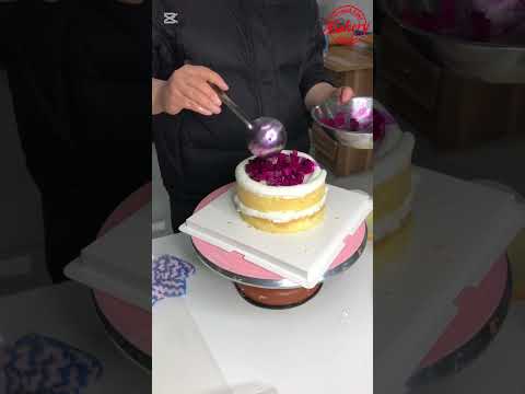 Easy cake design🤗#shorts #shortsfeed #shortvideo #trending #viralvideo #video