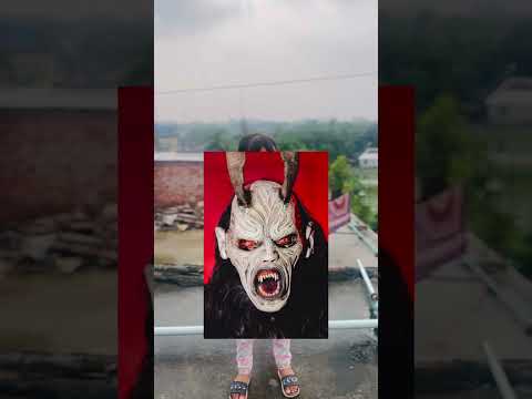 সে শুধু আল্লাহকে ভয় পায় আর আপনি #youtubeshorts #viral #shorts #makkah