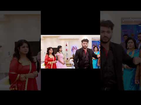 মৌসুমীকে থাপ্পর মারে বাপ্পী চৌধুরী।