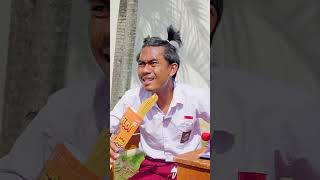 BUDI NAGIH PR KE BU GURU