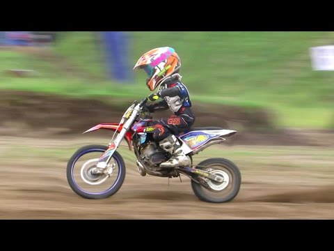 Cuplikan Anak Kecil Balap Motor Cross, Pembalap Cilik Berbakat (MOTOCROSS CHAMPIONSHIP) Sleman